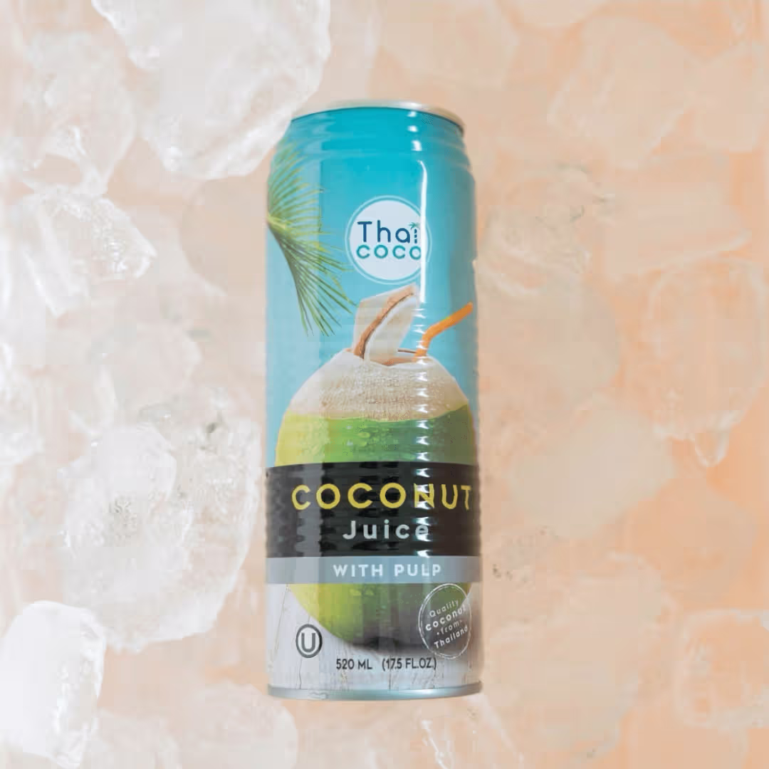Кокосова вода Thai Coco С ПАРЧЕНЦА ПЛОД - кен 0.52л.