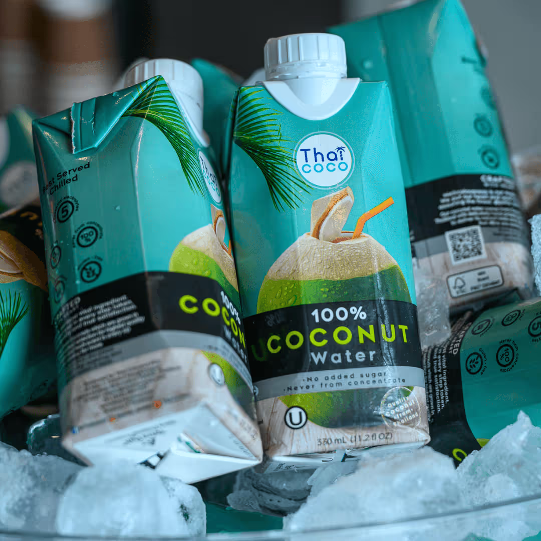 Кокосова вода Thai Coco 100% НАТУРАЛНА - тетрапак 0.33л.